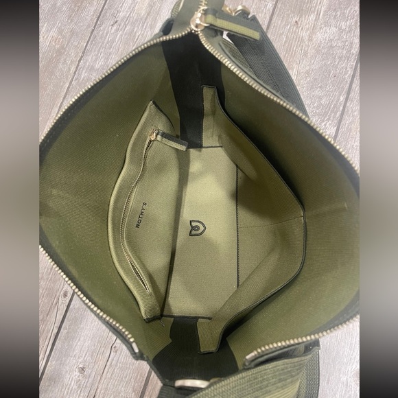 Rothy’s Bucket Bag - Picture 2 of 3